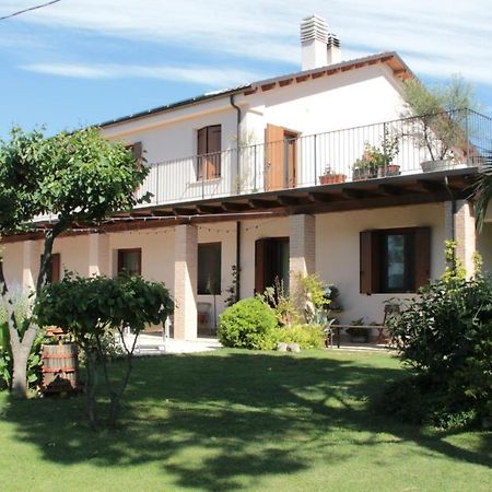 Agriturismo Ponterosa Villa Morrovalle Exterior foto